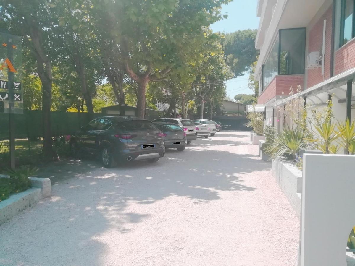 Hotel Rita Cervia Eksteriør billede