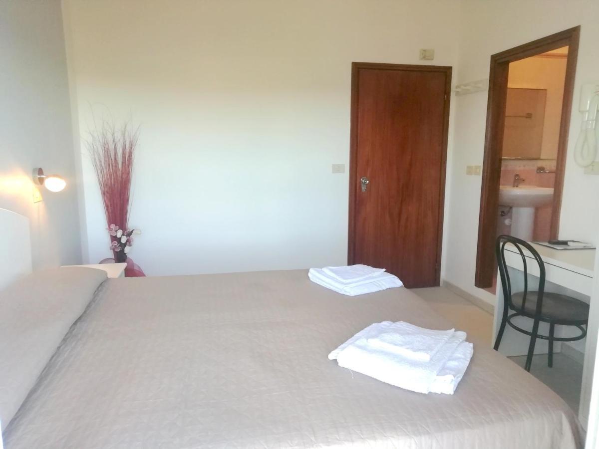 Hotel Rita Cervia Eksteriør billede
